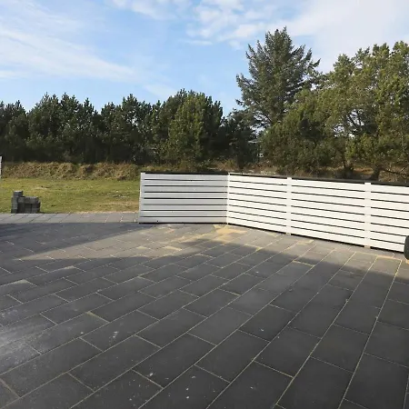 12 Person Holiday In Holiday home
