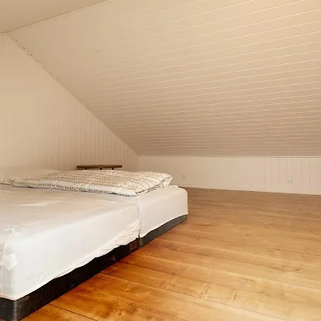 12 Person Holiday In Holiday home